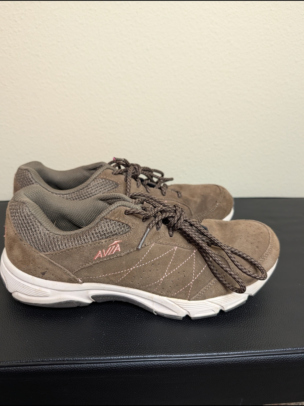 Avia Journey Brown Suede Walking Shoes Womens Size 9.5 - Picture 5 of 8